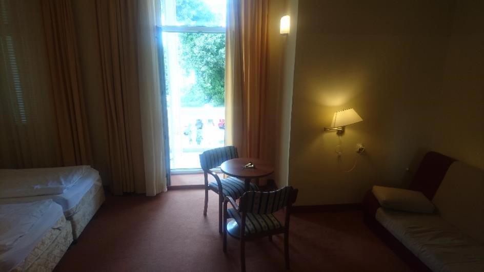 Hotel Vila Ruzica- Glavna Zgrada I Depandanse Crikvenica Eksteriør bilde