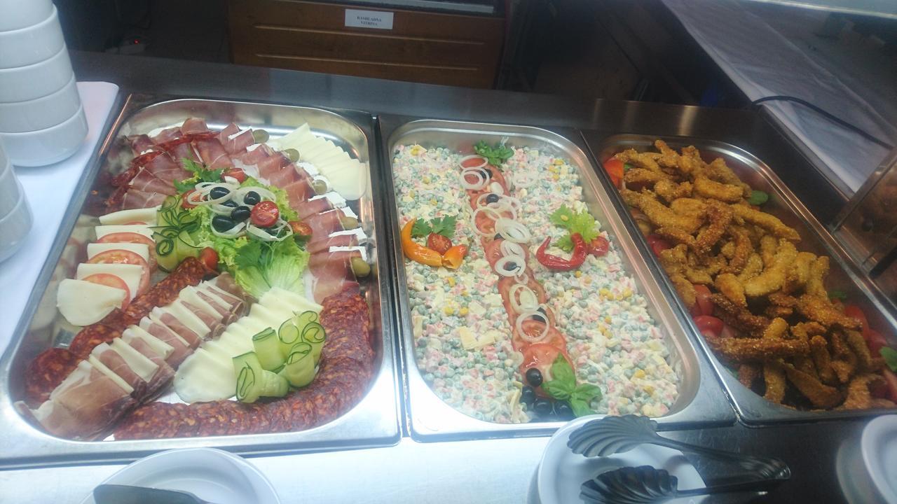 Hotel Vila Ruzica- Glavna Zgrada I Depandanse Crikvenica Eksteriør bilde