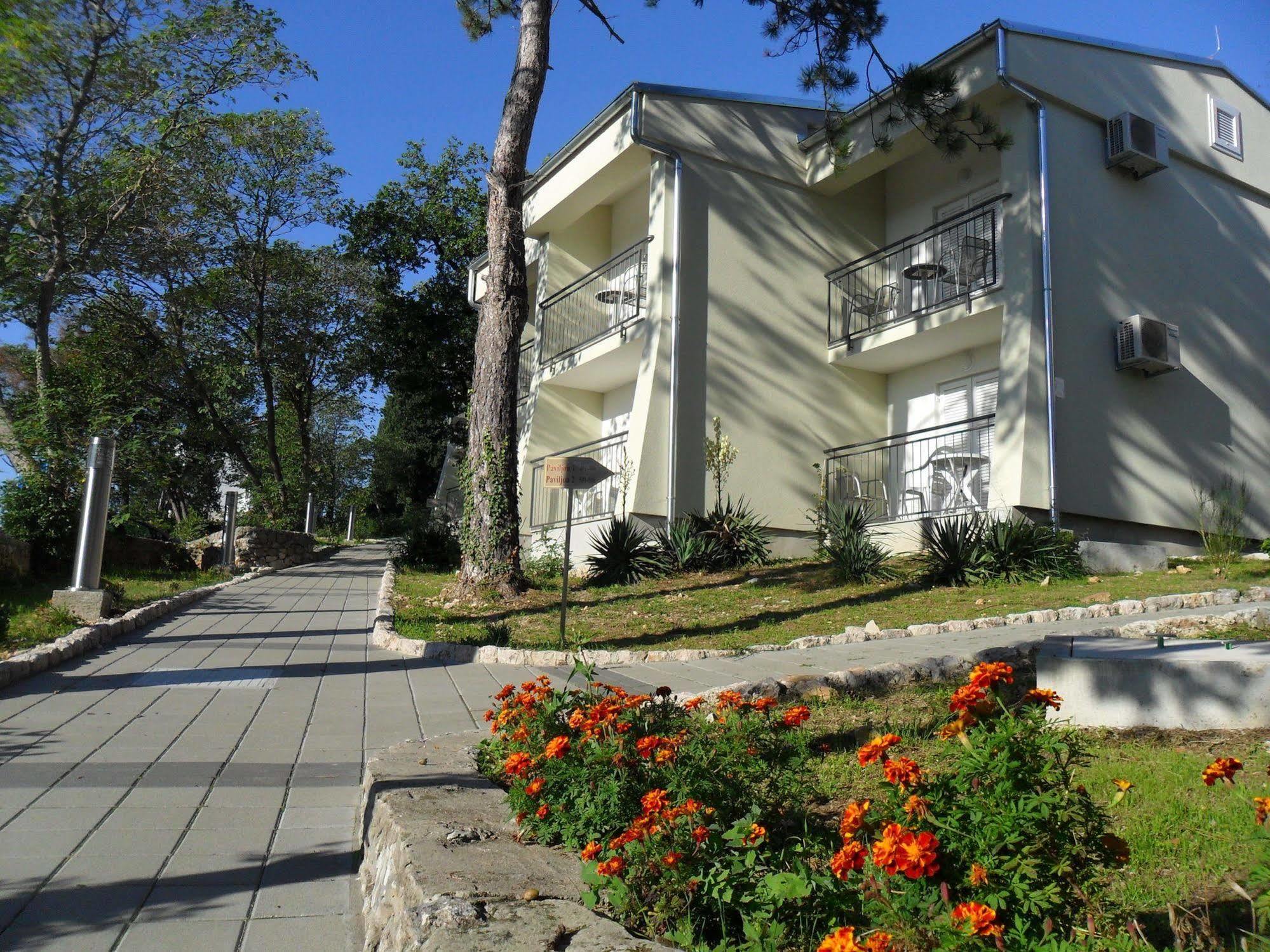 Hotel Vila Ruzica- Glavna Zgrada I Depandanse Crikvenica Eksteriør bilde